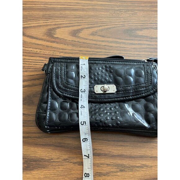Small black faux crocodile zippered wristlet bag - Picture 7 of 7